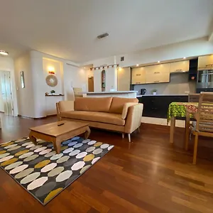 Apartament Orientalny, Warszawa